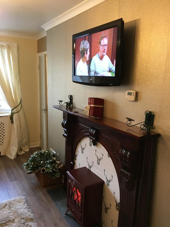 123V Tillicoultry Holiday Let Apartman Kültér fotó